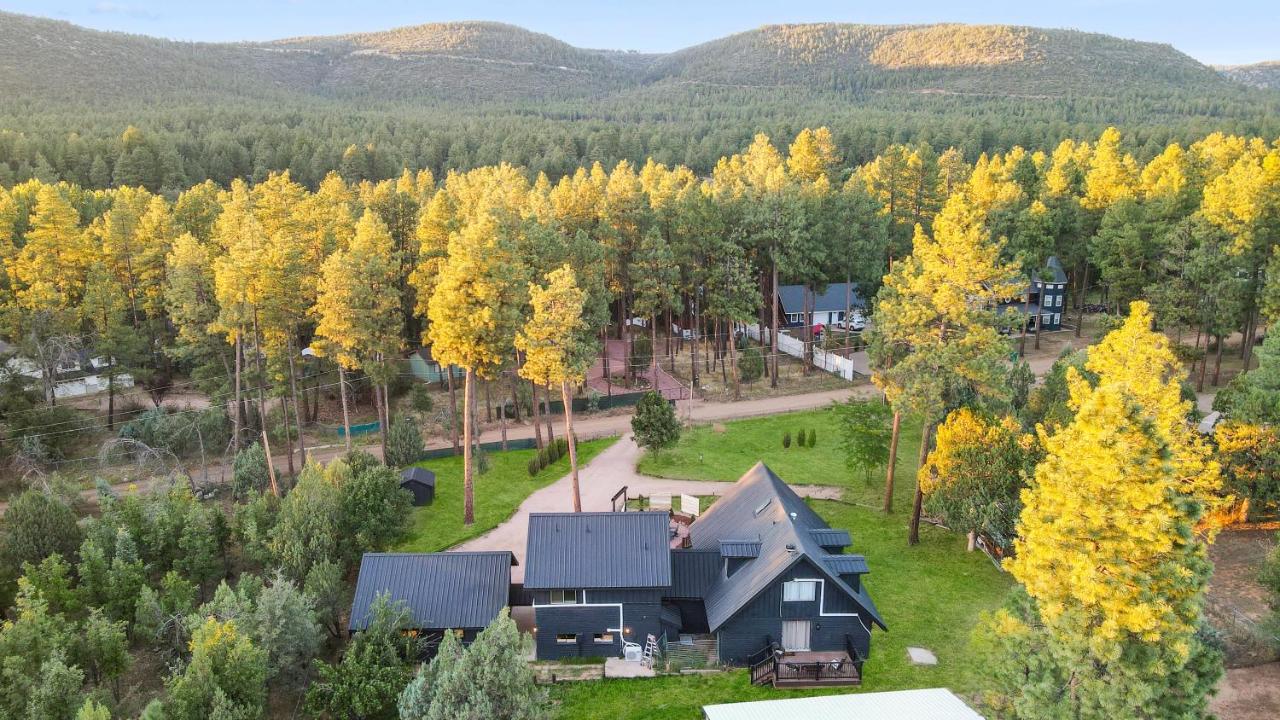 Strawberry Chalet N Stay — photo 9