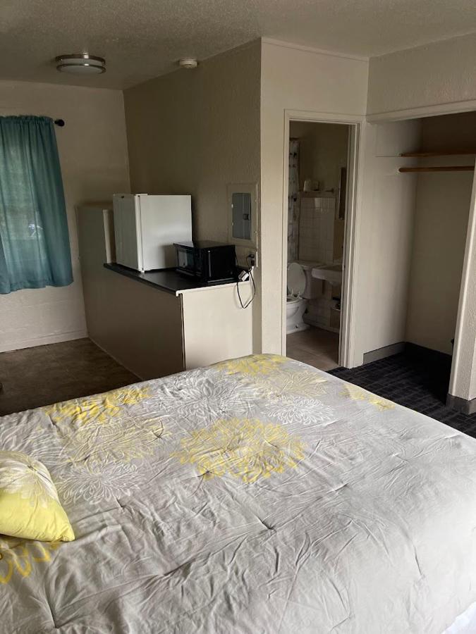 Legend Motel — photo 10