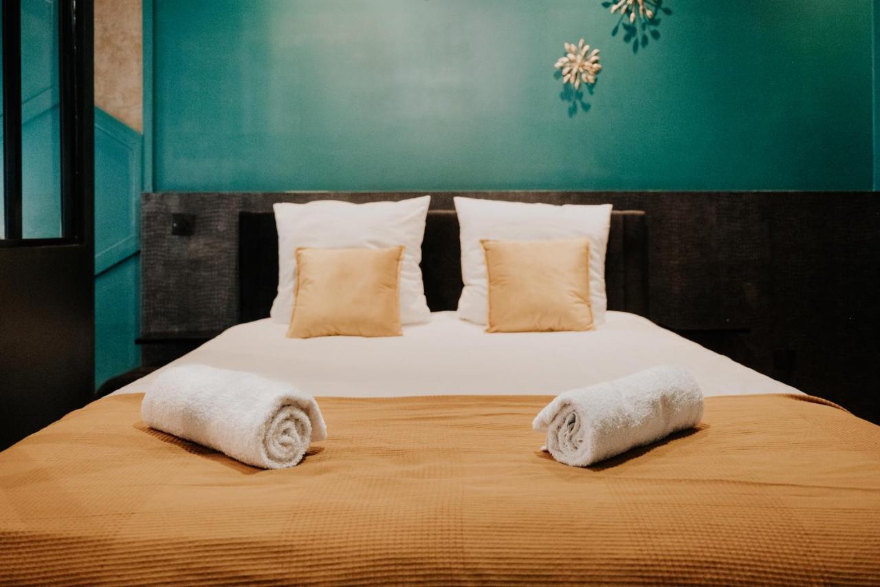 Central 1-Bedroom Apartment with Parking, Netflix and High-Speed Wi-Fi - 2