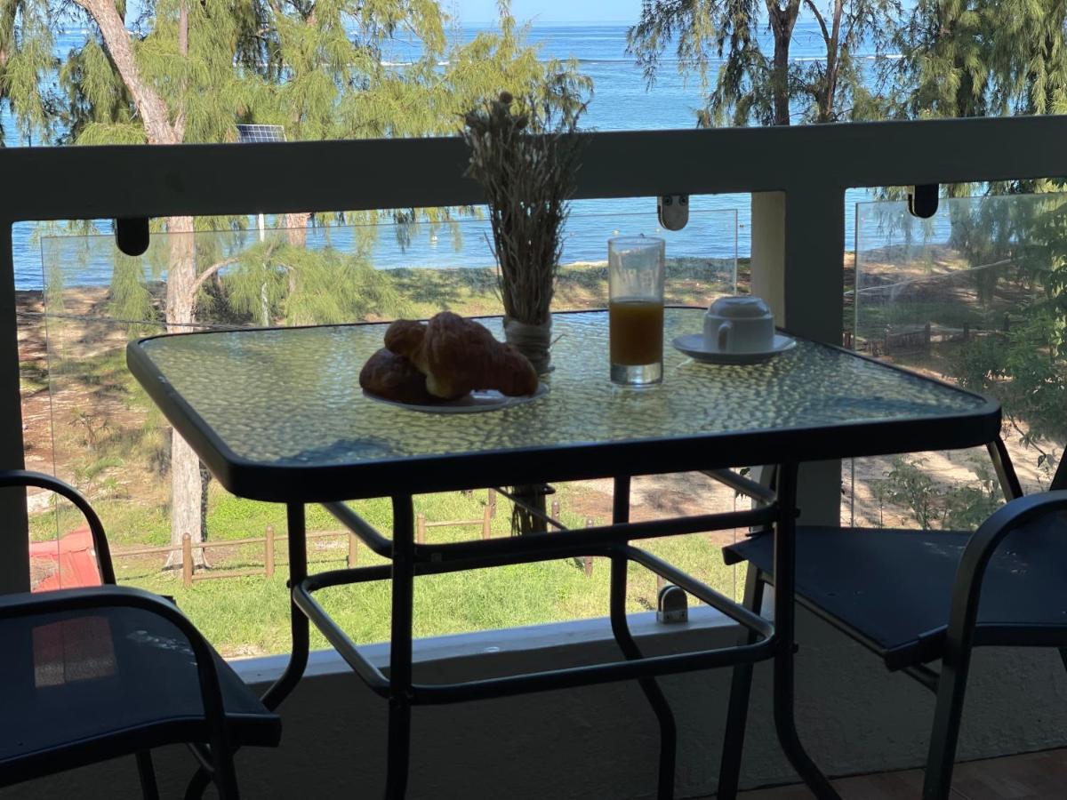 Phoenix Beach Apartments sea view - 4