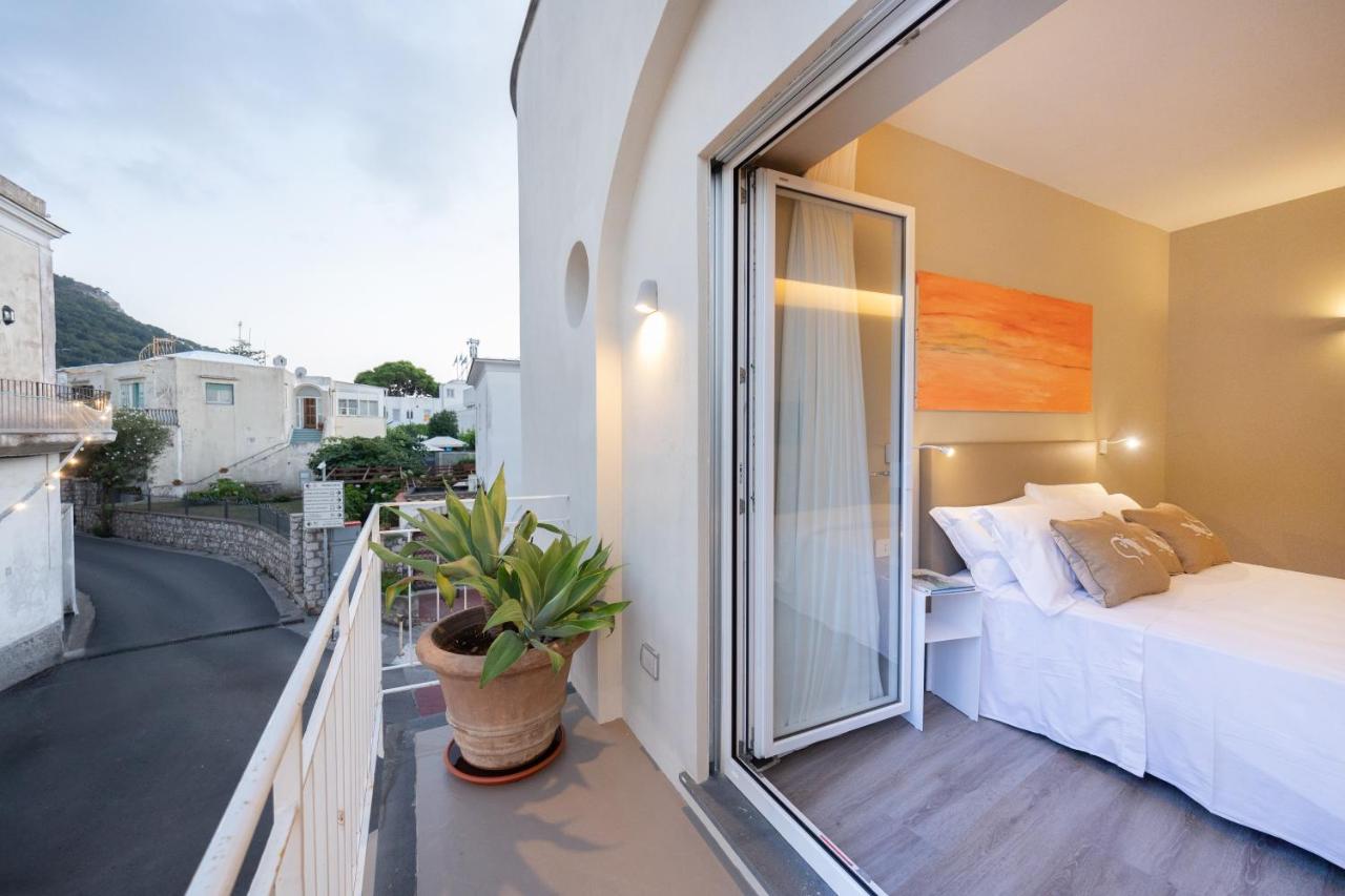 Five by Capri 5 Senses - 2