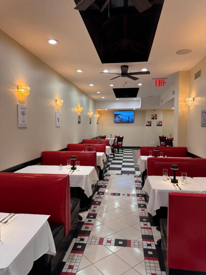 Holiday Inn Lower East Side by IHG - 5