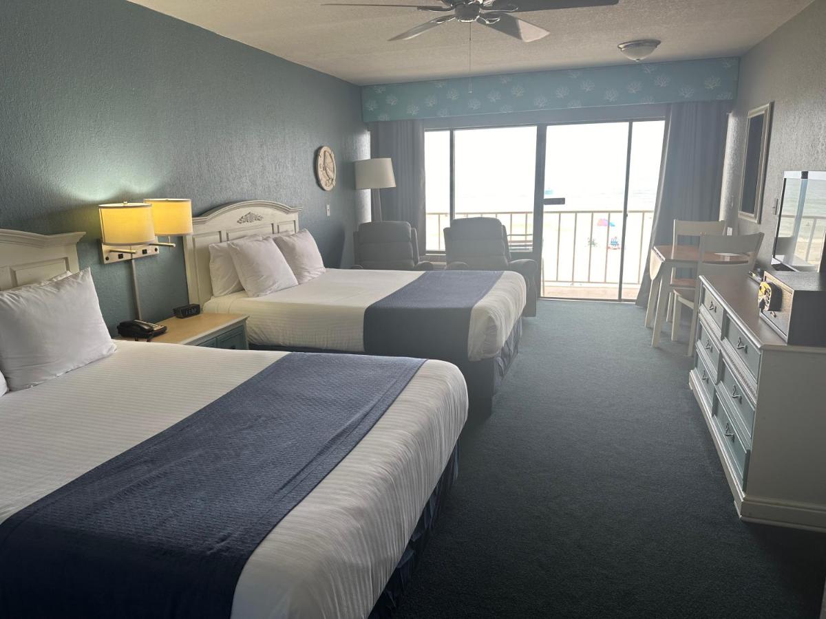 Shoreline Island Resort - Exclusively Adult — photo 14