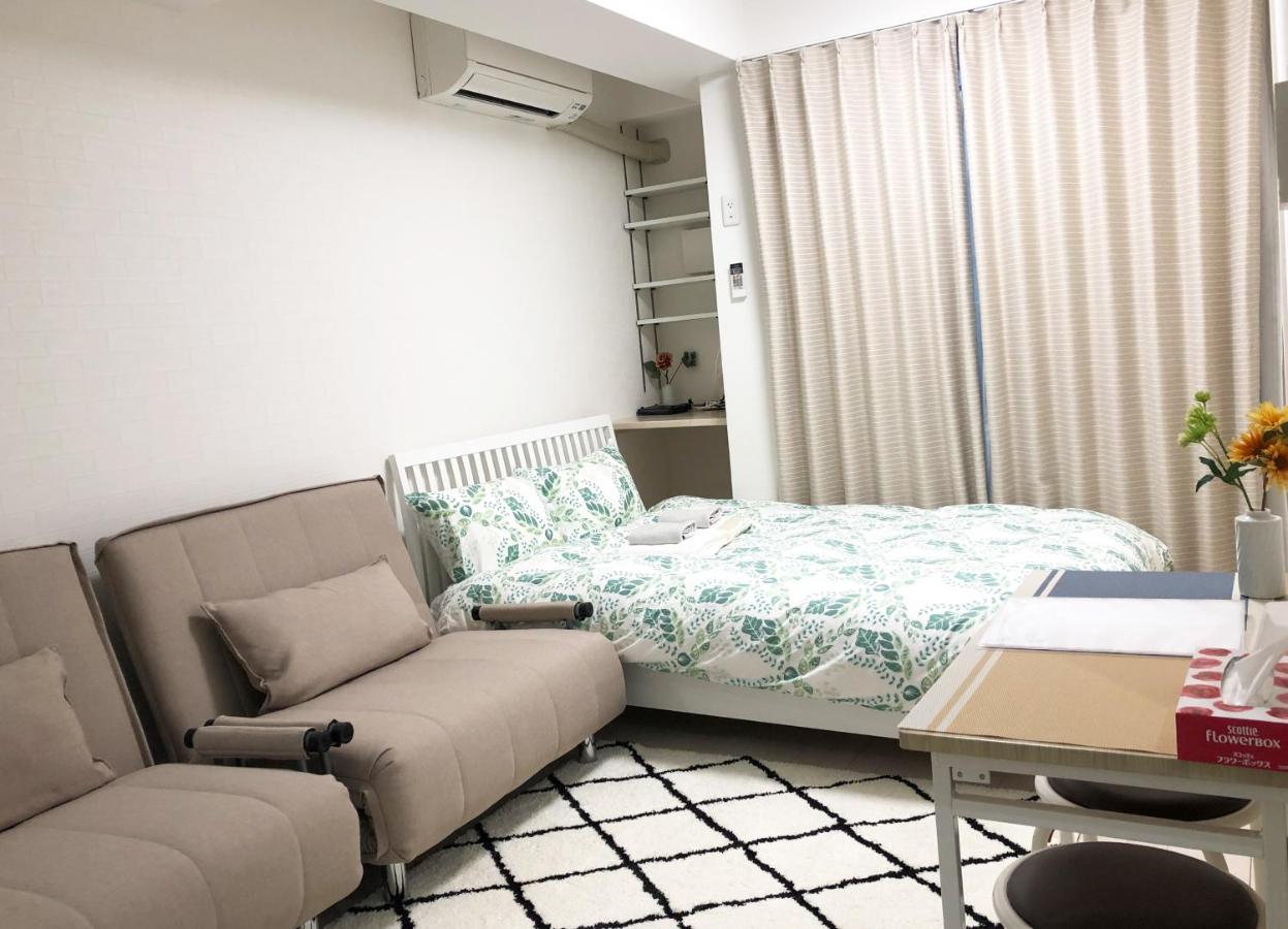 Yuzuki Dome Osaka Kujo - 3