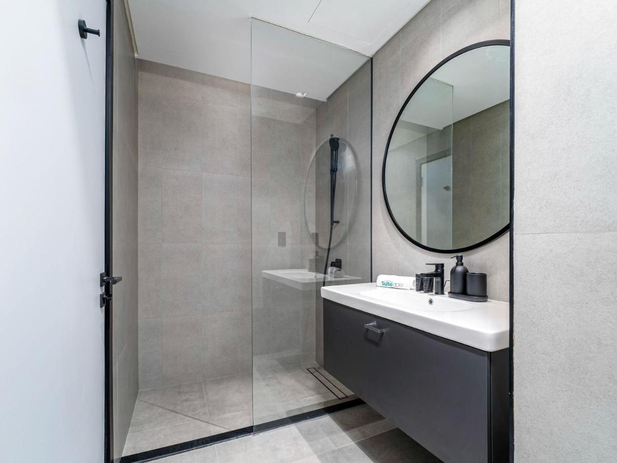 Exceptional 1Bedroom with Premium Amenities - 3