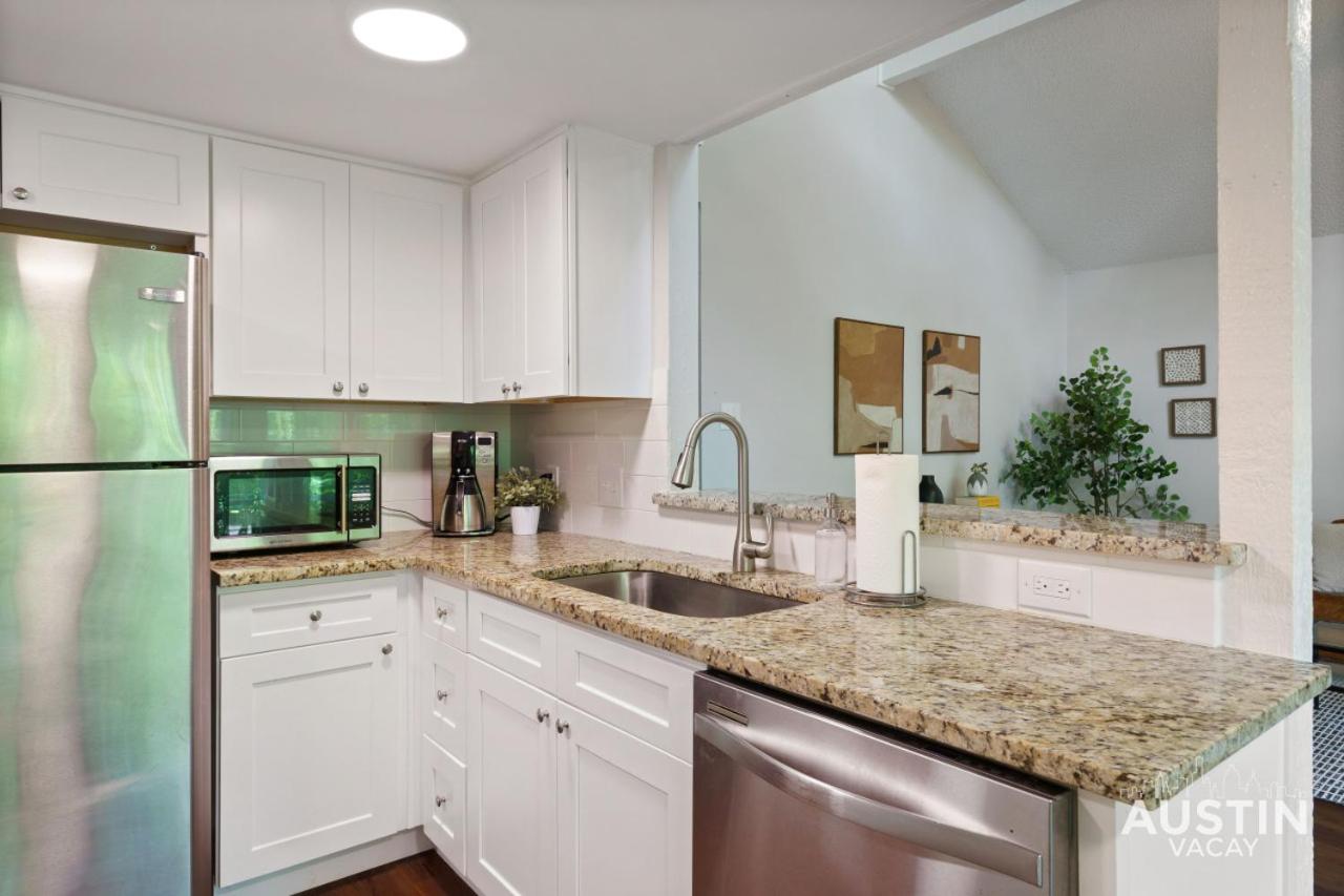 Comfortable Living in ATX with Private Deck and Office - 5