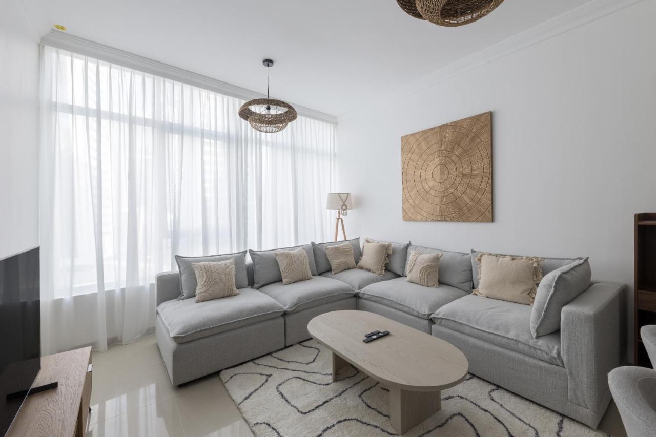 Stylish 2 bd Apt in Business Bay, Prime Location - 5