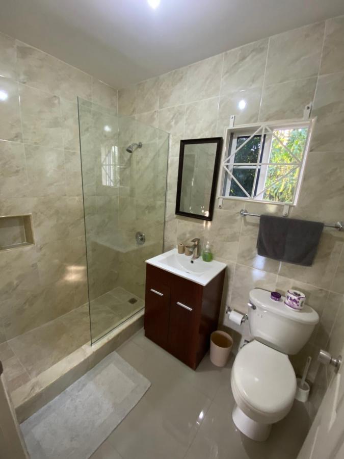 Chambers resident suite - 3