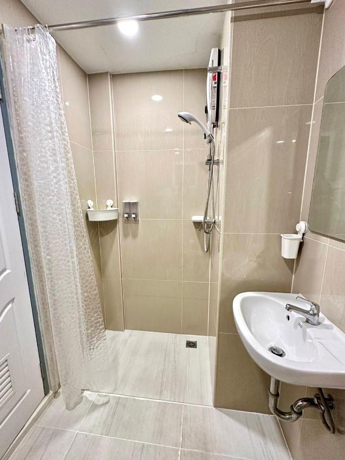 PR ROOM FOR RENT - 3