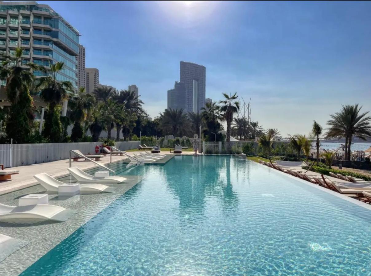 La Vie Beach front JBR apartment by Happy Season - 4