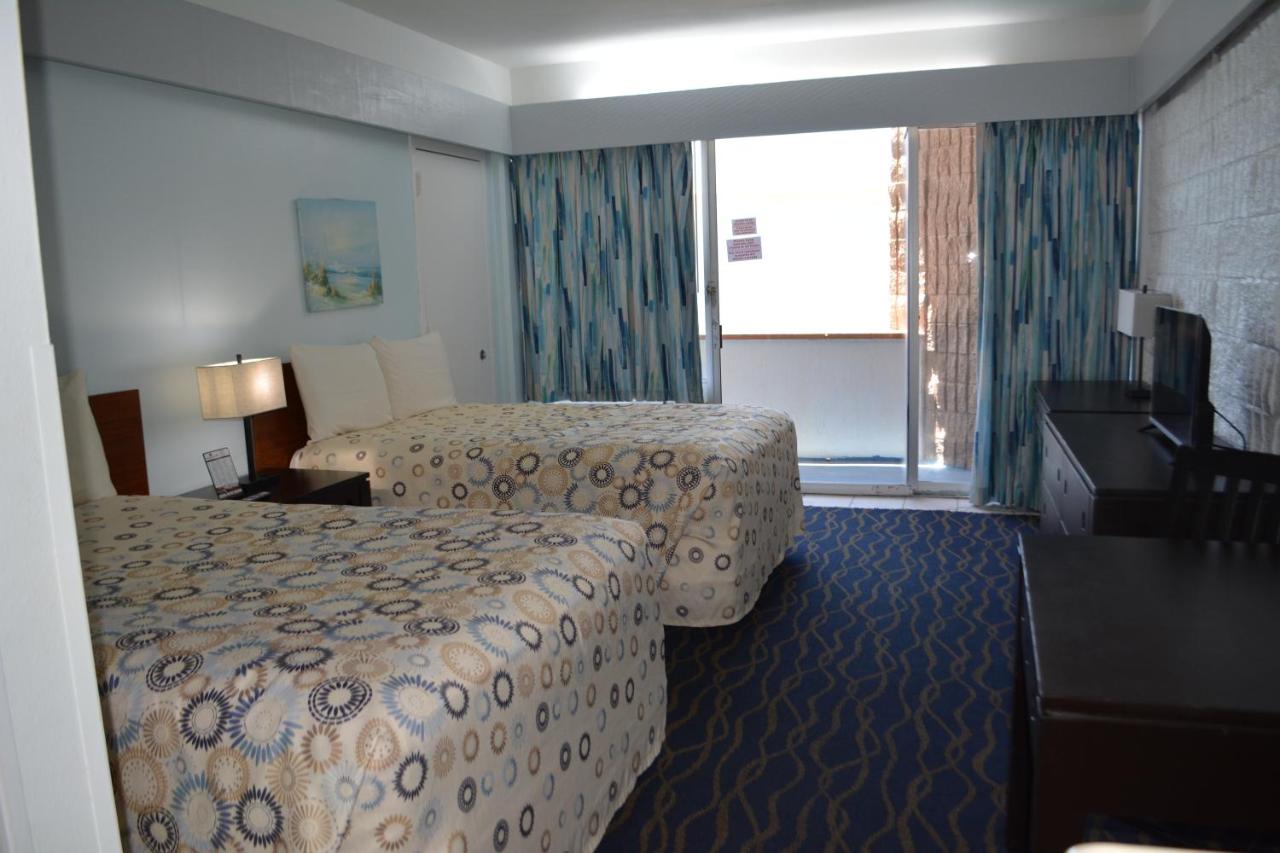 Padre South Hotel On The Beach — photo 9