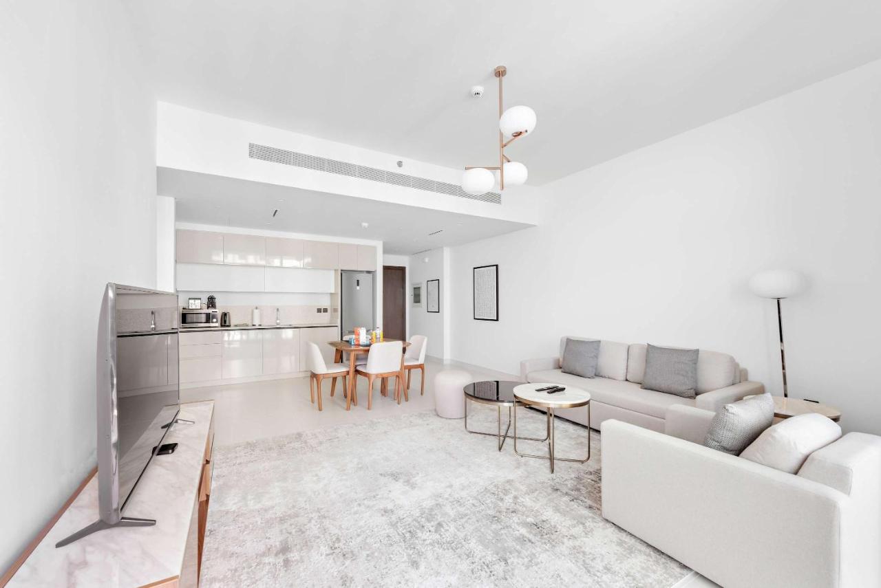 Silkhaus Vacation Homes Marina View 1BDR Private Beach Access - 2