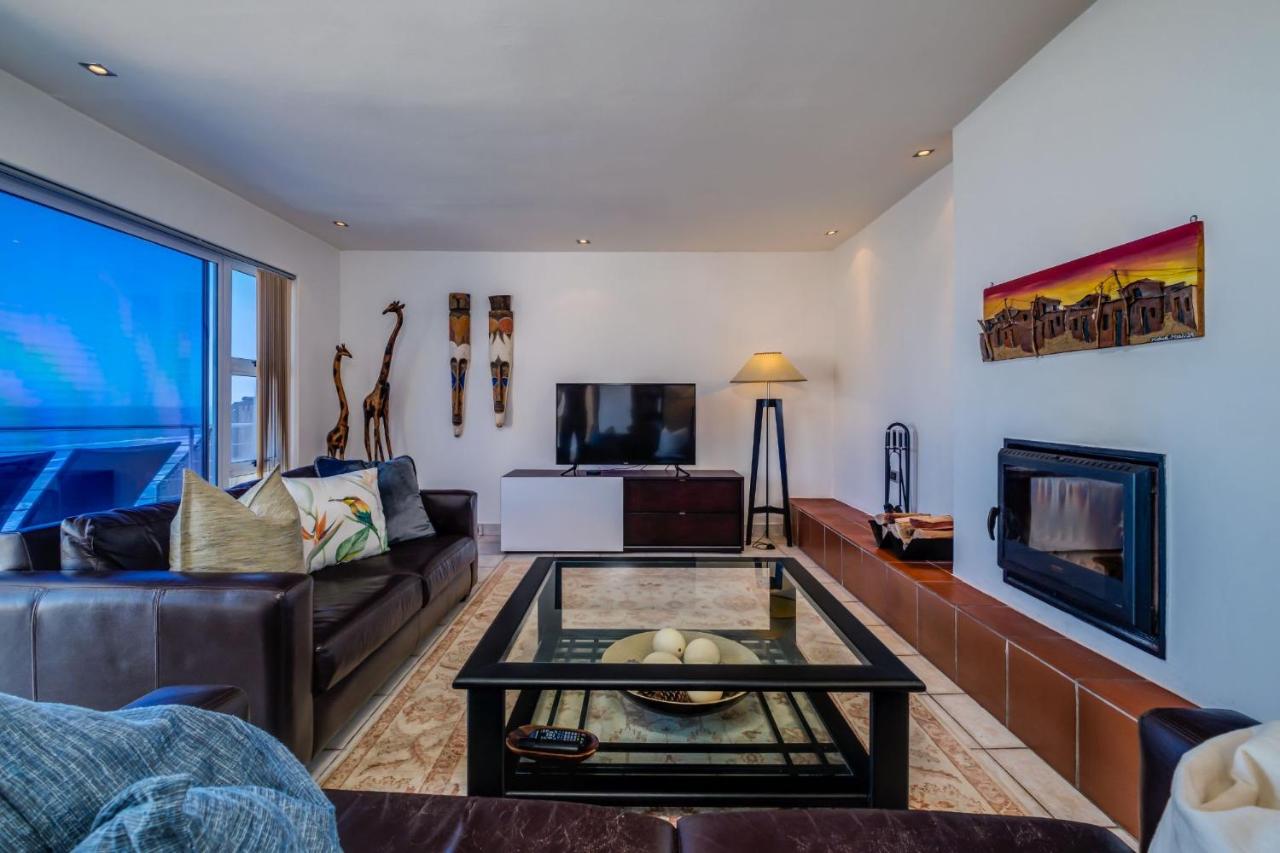 Camps Bay Terrace Penthouse - 4