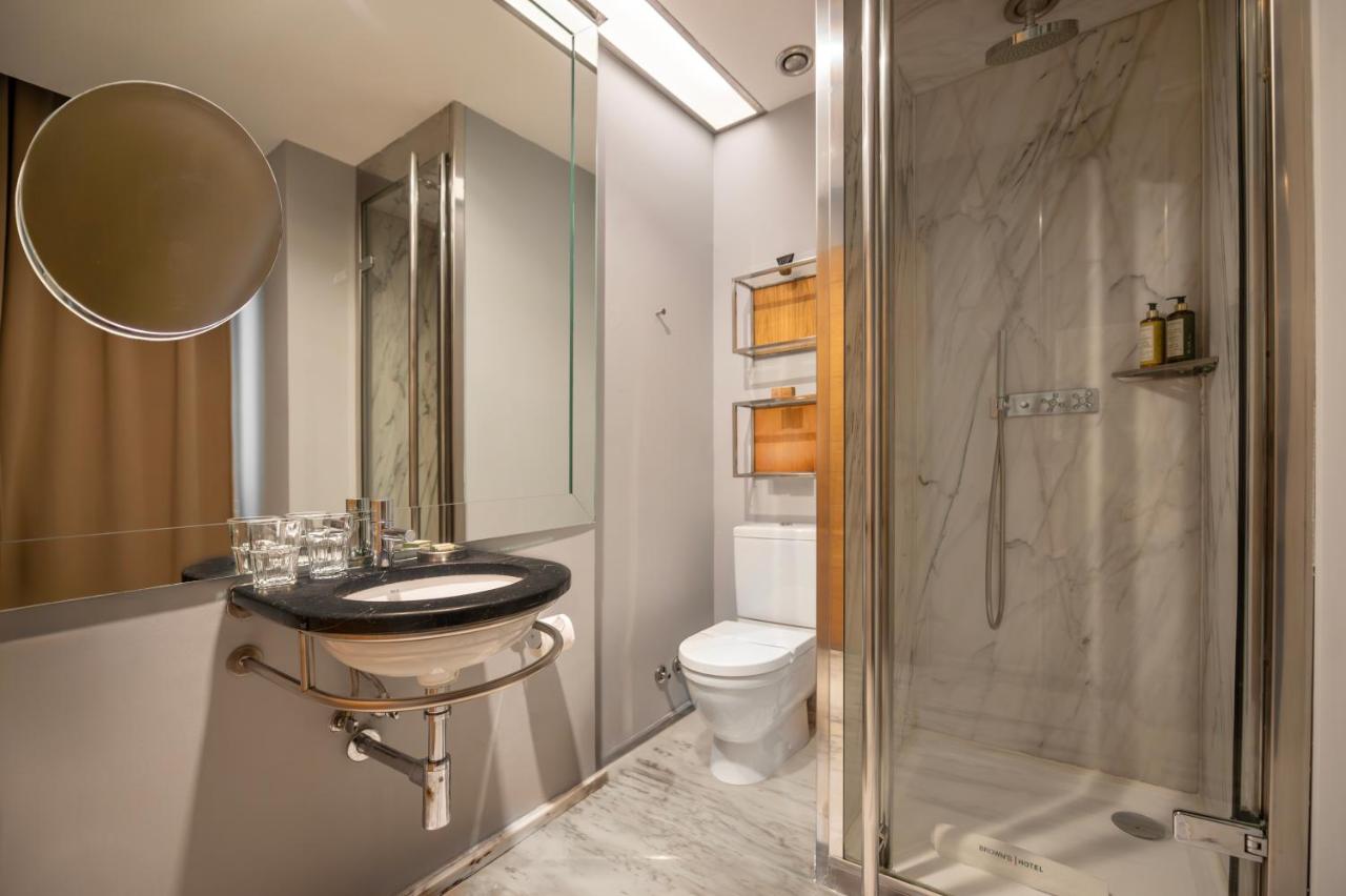 Browns Downtown Hotel - 3