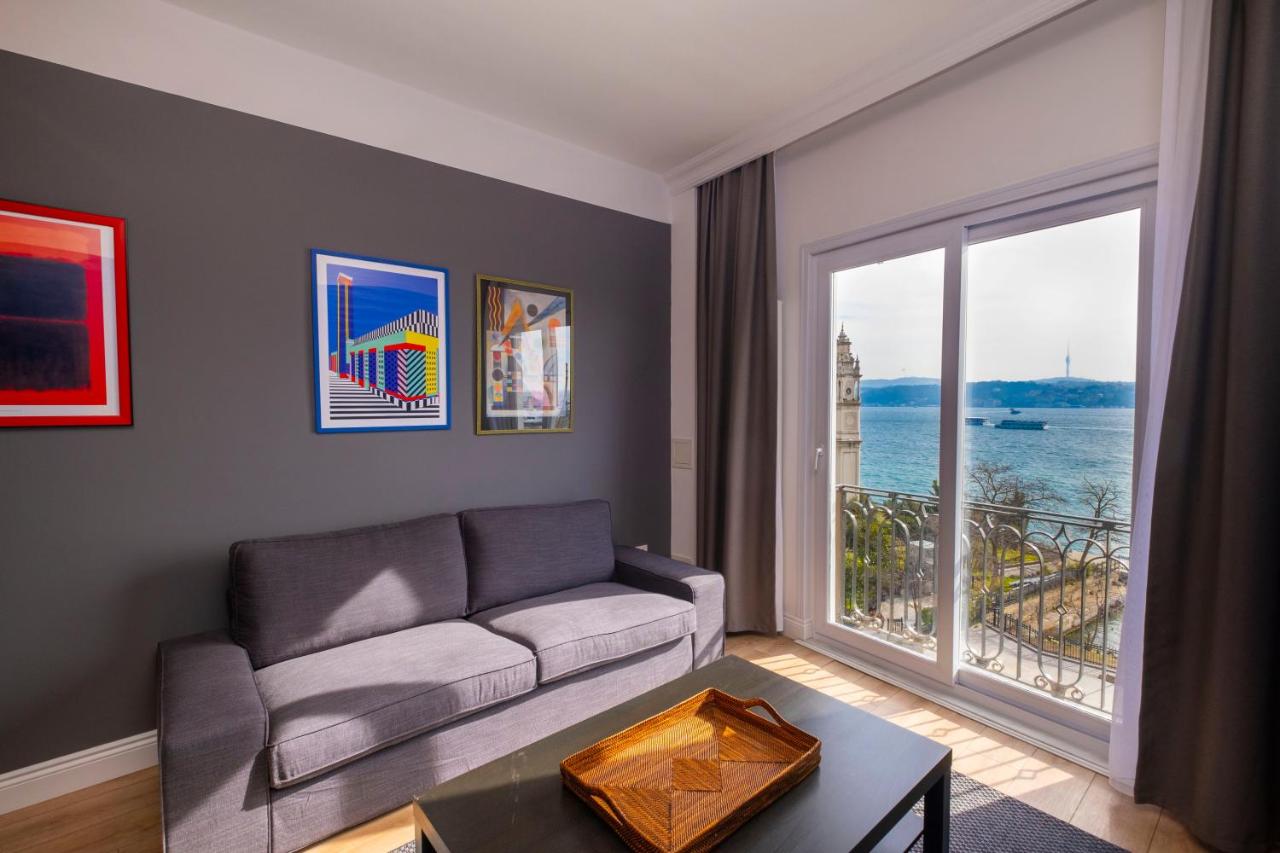 Hip Waterfront Apt with a Striking View - 5