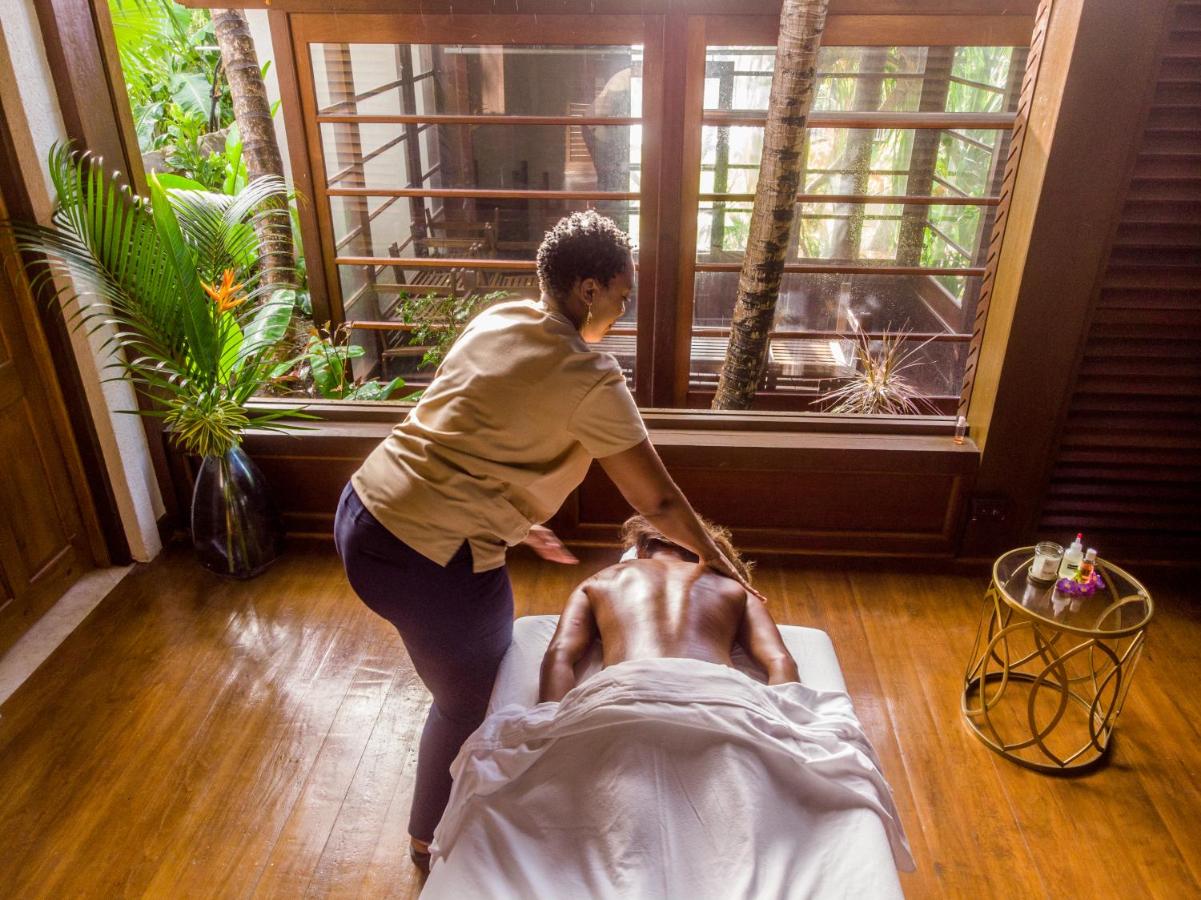 Sweetfield Manor - 3