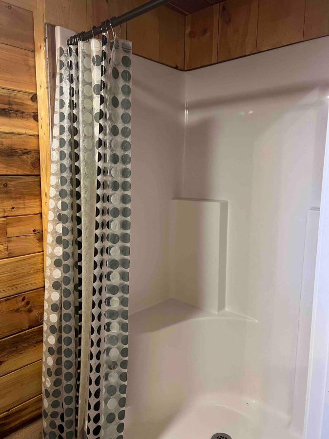 Kozy Haven Log Cabin Rentals — photo 10
