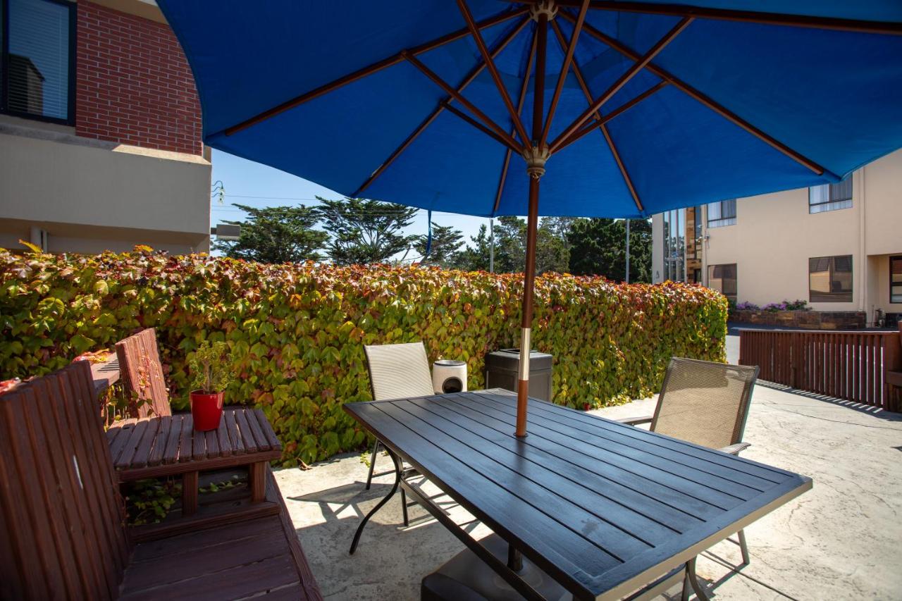 Munras Inn — photo 13