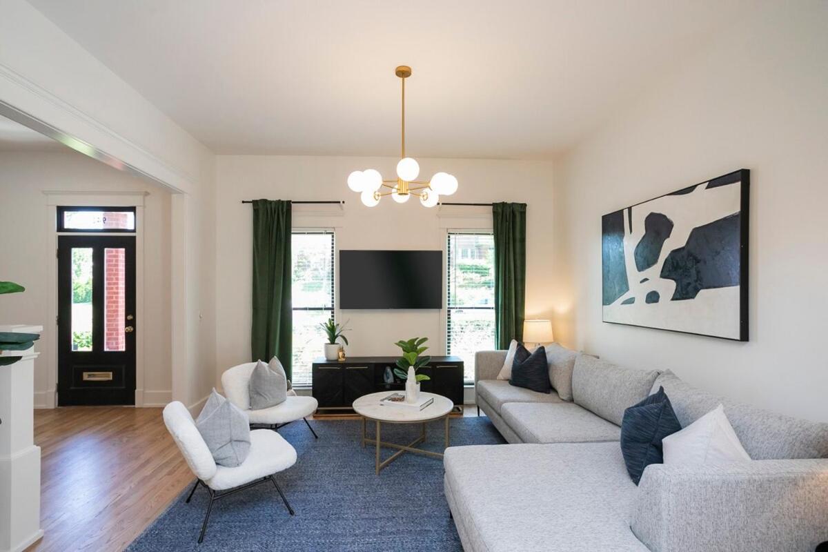 Summer End Sale Prime Location - 4