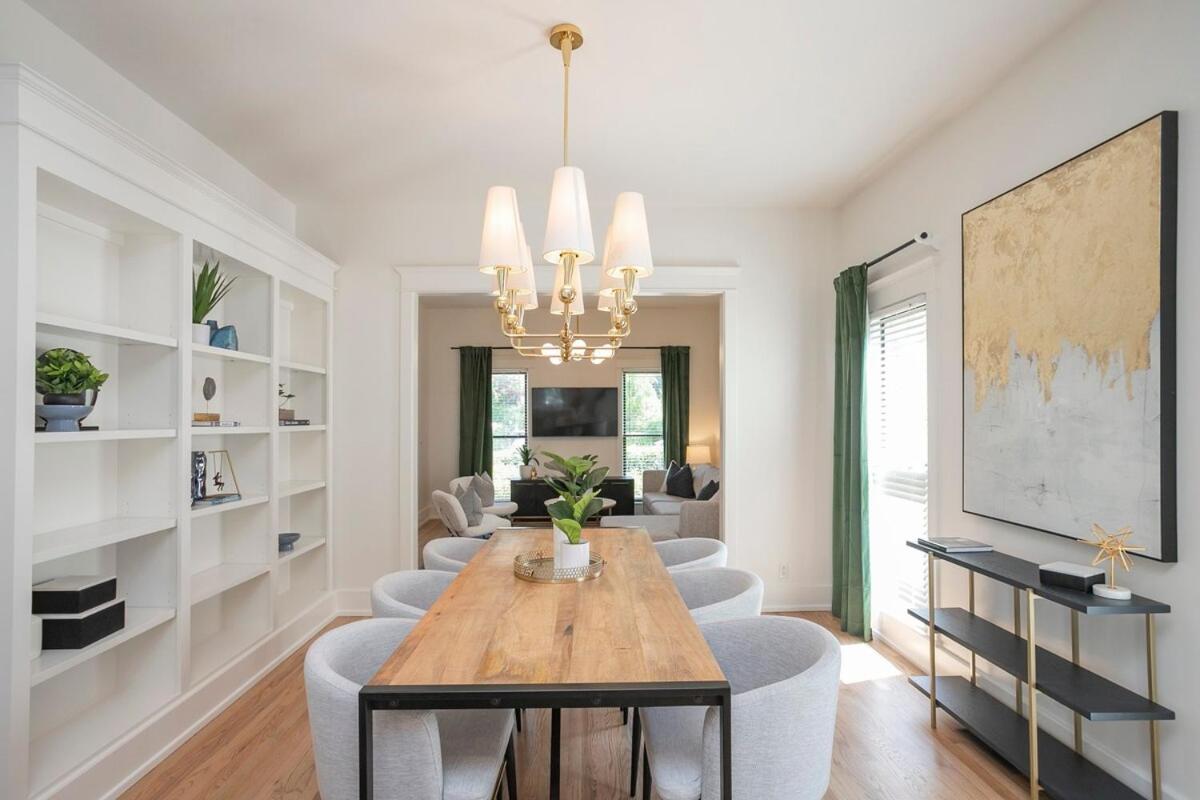 Summer End Sale Prime Location - 2