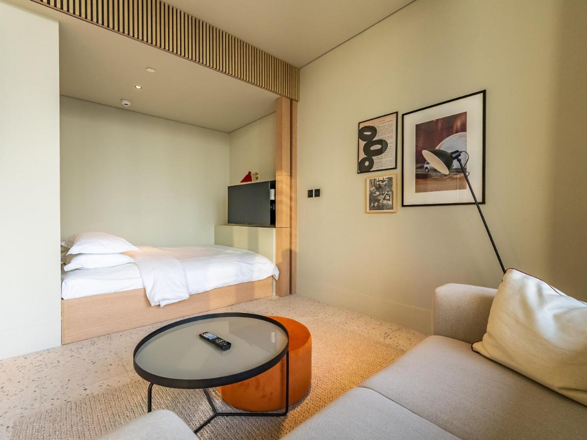 Modern Studio at Upside Living, Business Bay with Burj Khalifa View - 2