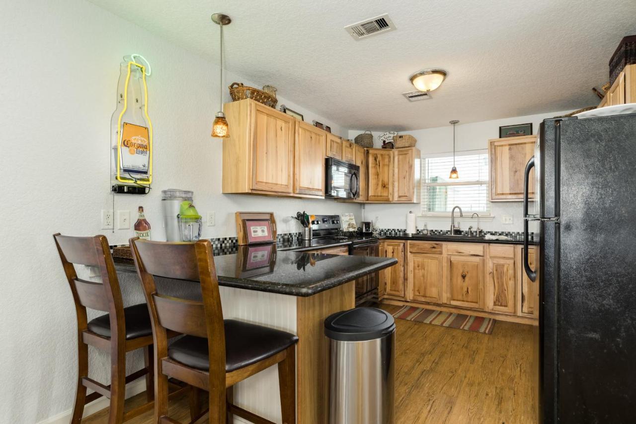 Phoenix Rising Beach Rental — photo 11