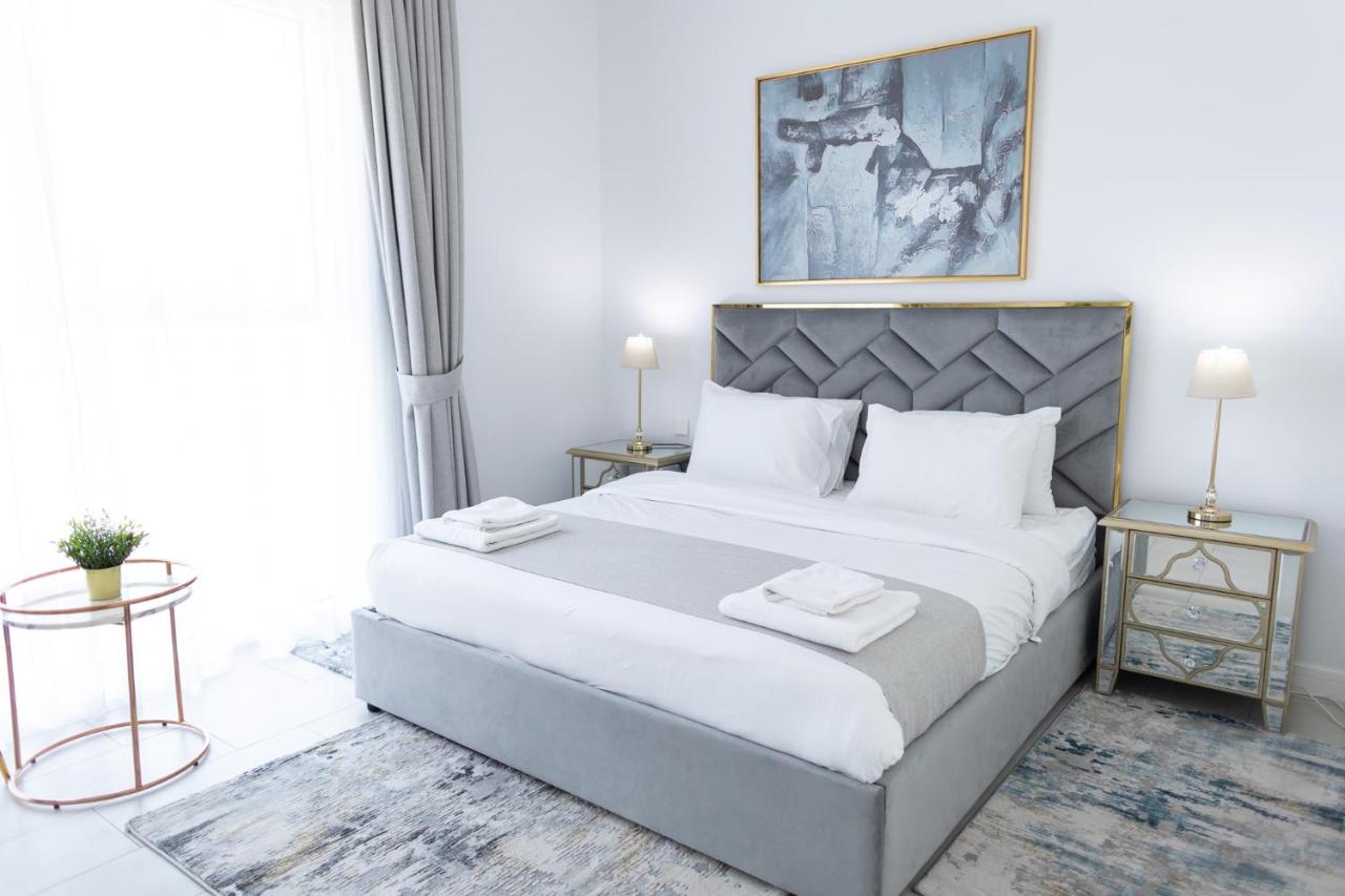 La Vie Beach front JBR apartment by Happy Season - 2