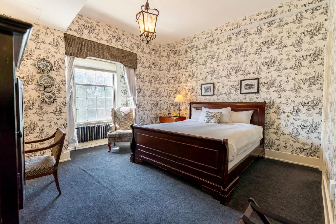 Inn on Broadway — photo 2