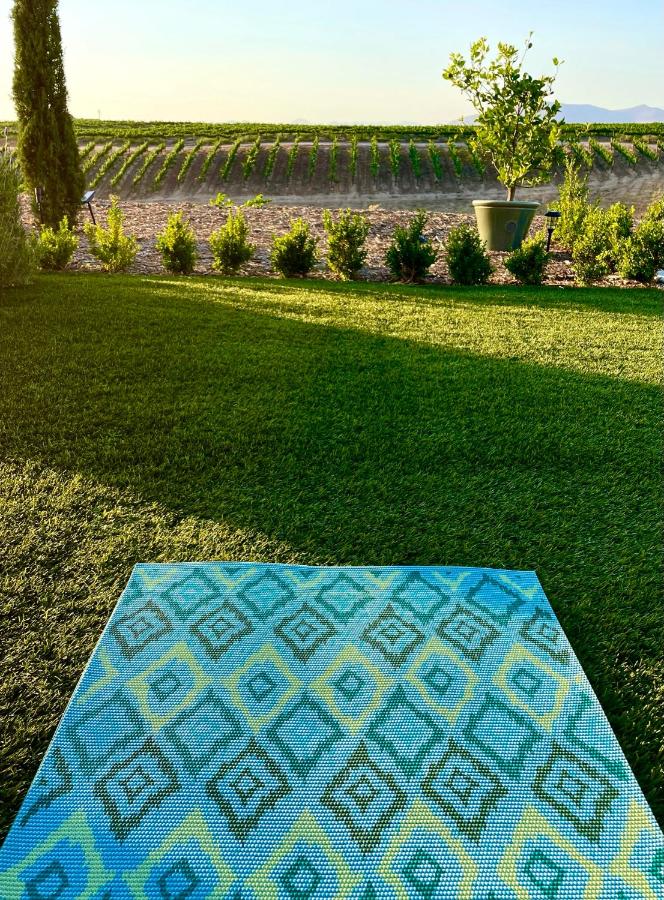 Domaine Chardonnay Winery Estate & Luxury Guest Suites — photo 21