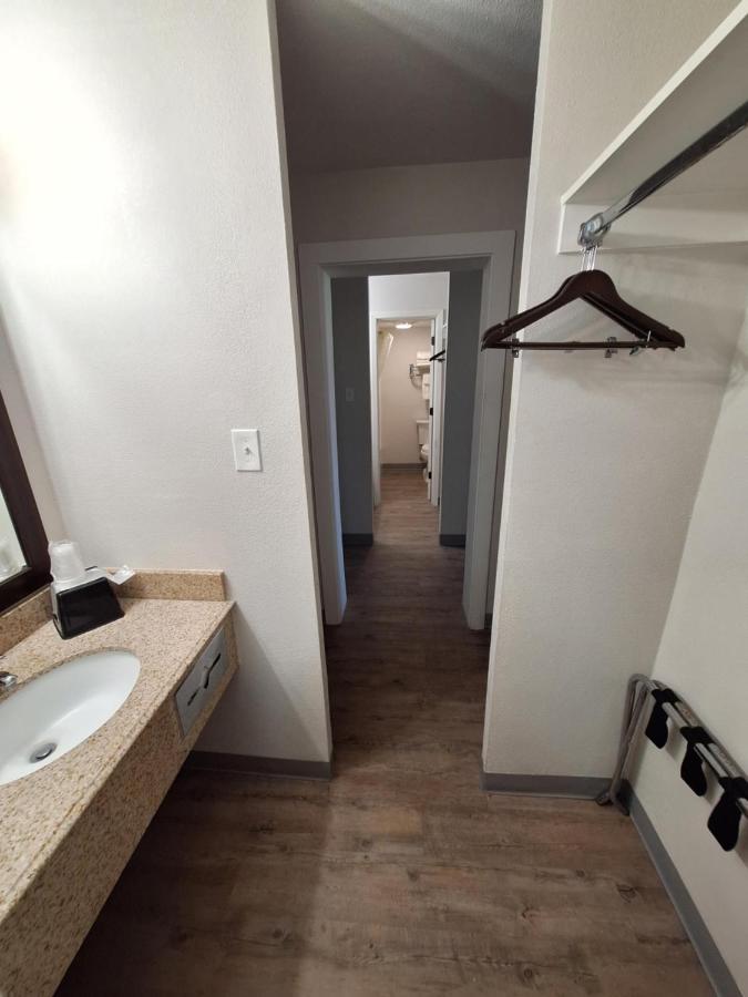 The Hotel Orange — photo 8