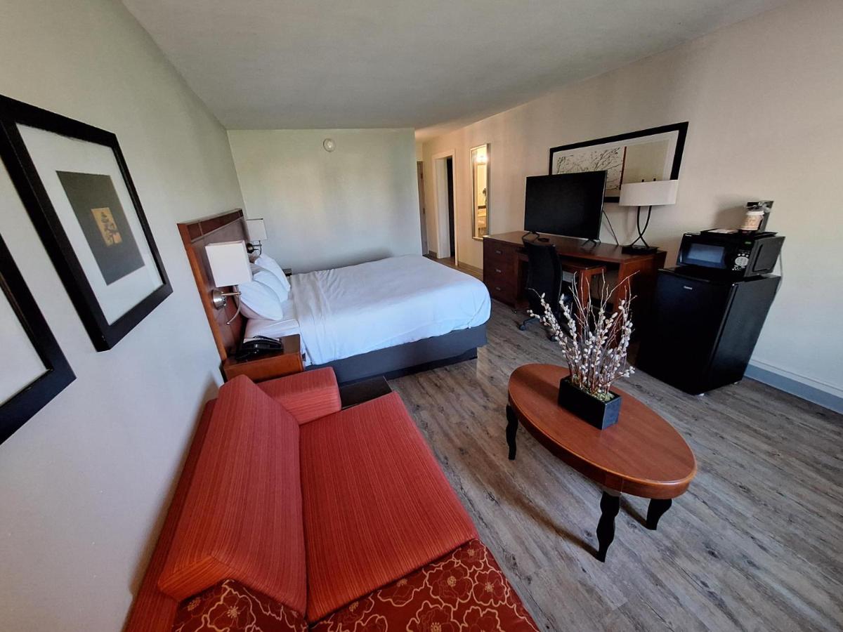 The Hotel Orange — photo 2