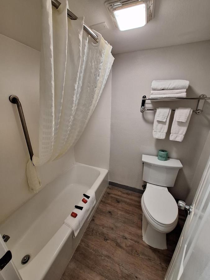The Hotel Orange — photo 3
