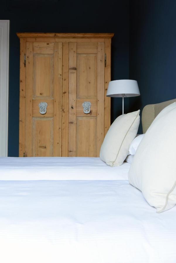 Seven Historical Suites - 5