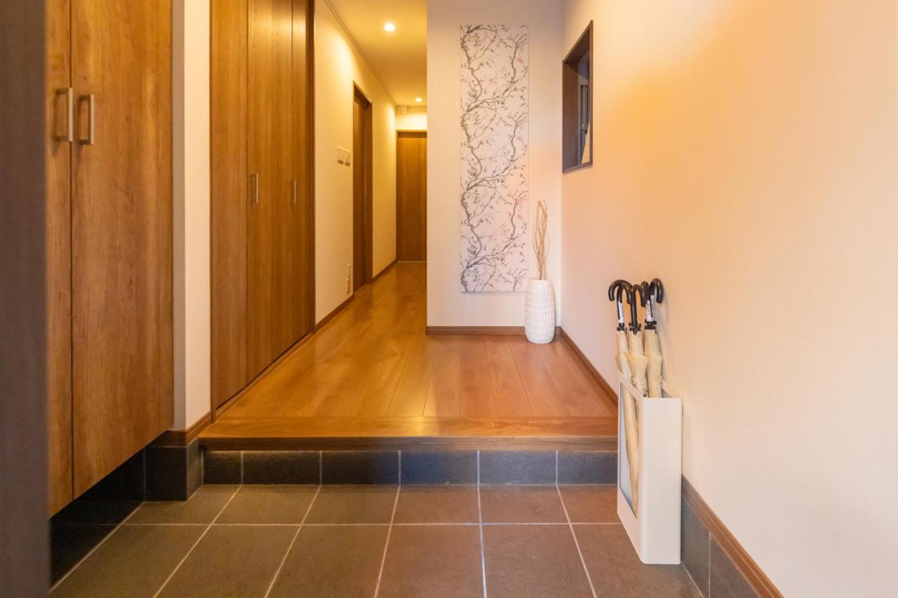 It' ta de ChouChou - Self Check-In Only - 3