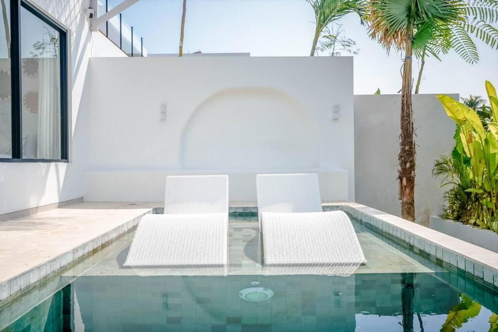 Maison Coucou - Modern Minimalist 3BR Villa near Tanah Lot - 4