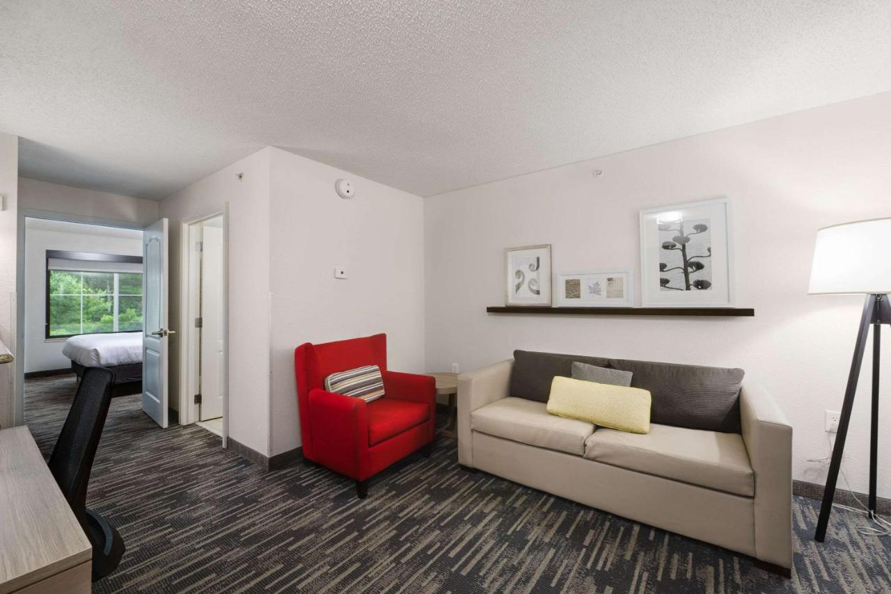 Countryside Inn & Suites — photo 16