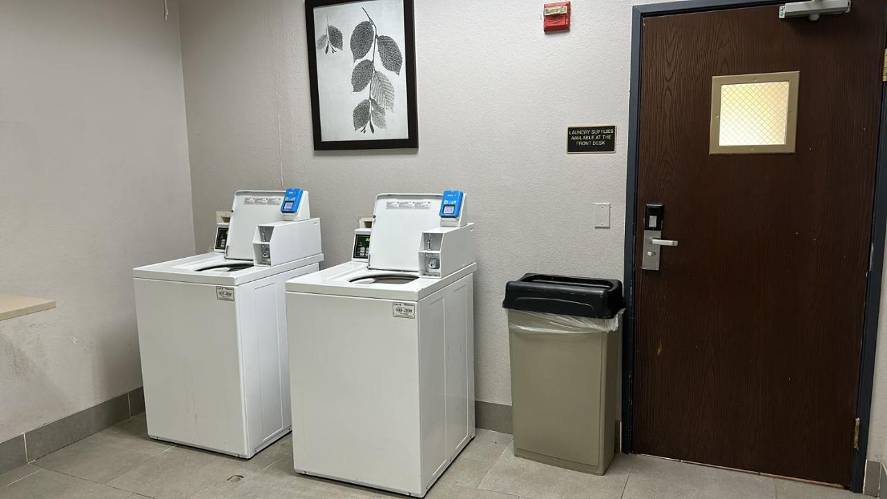 Country Inn & Suites by Radisson, Austin North Pflugerville , TX - 3