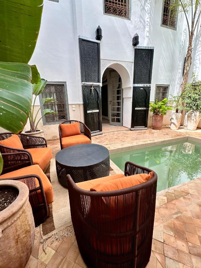 Riad Hadika Maria - 4