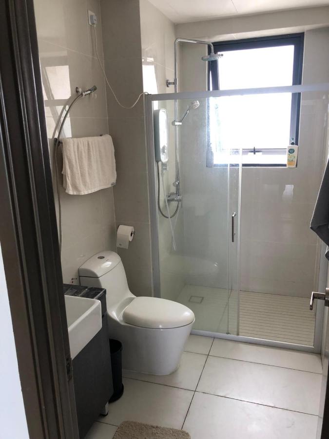 Minsu 3 Bedroom and 3 Bathroom, City Center, Beach, shopping, relax in Danga Bay, Johor Bahru - 3