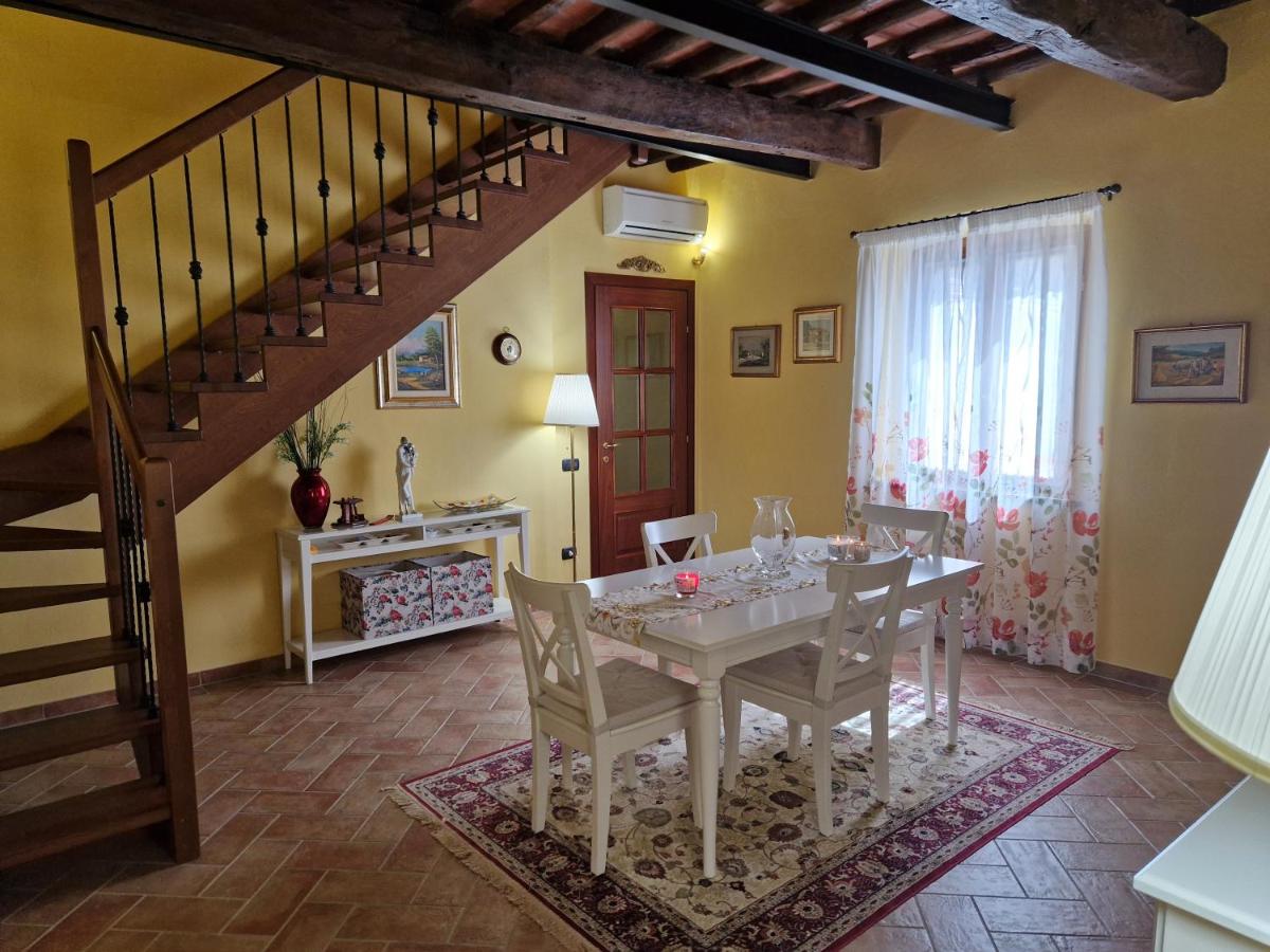 Country Apartment with View of the Tuscany Hills - 2