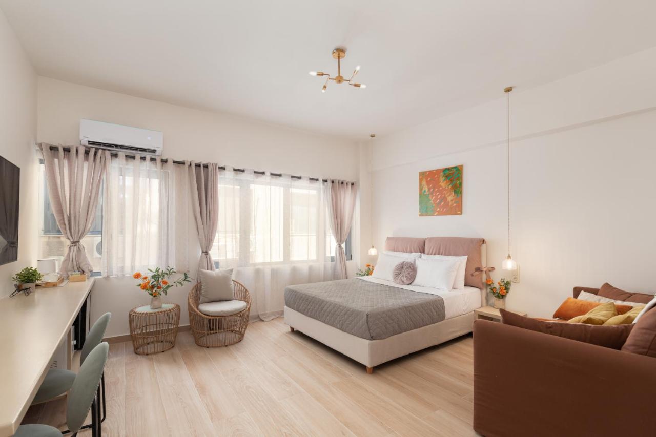 M18 Studios Monastiraki Gems - 3