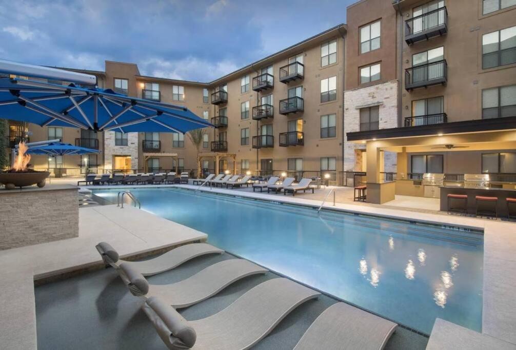 Blessed HOME for blessed guests at the Domain Mall - 3