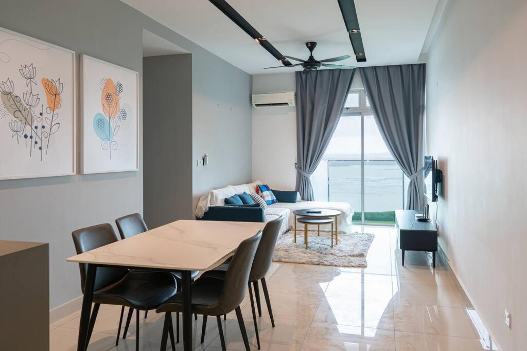 Perfect Seaview Sunset- 3BR - 8pax Masai