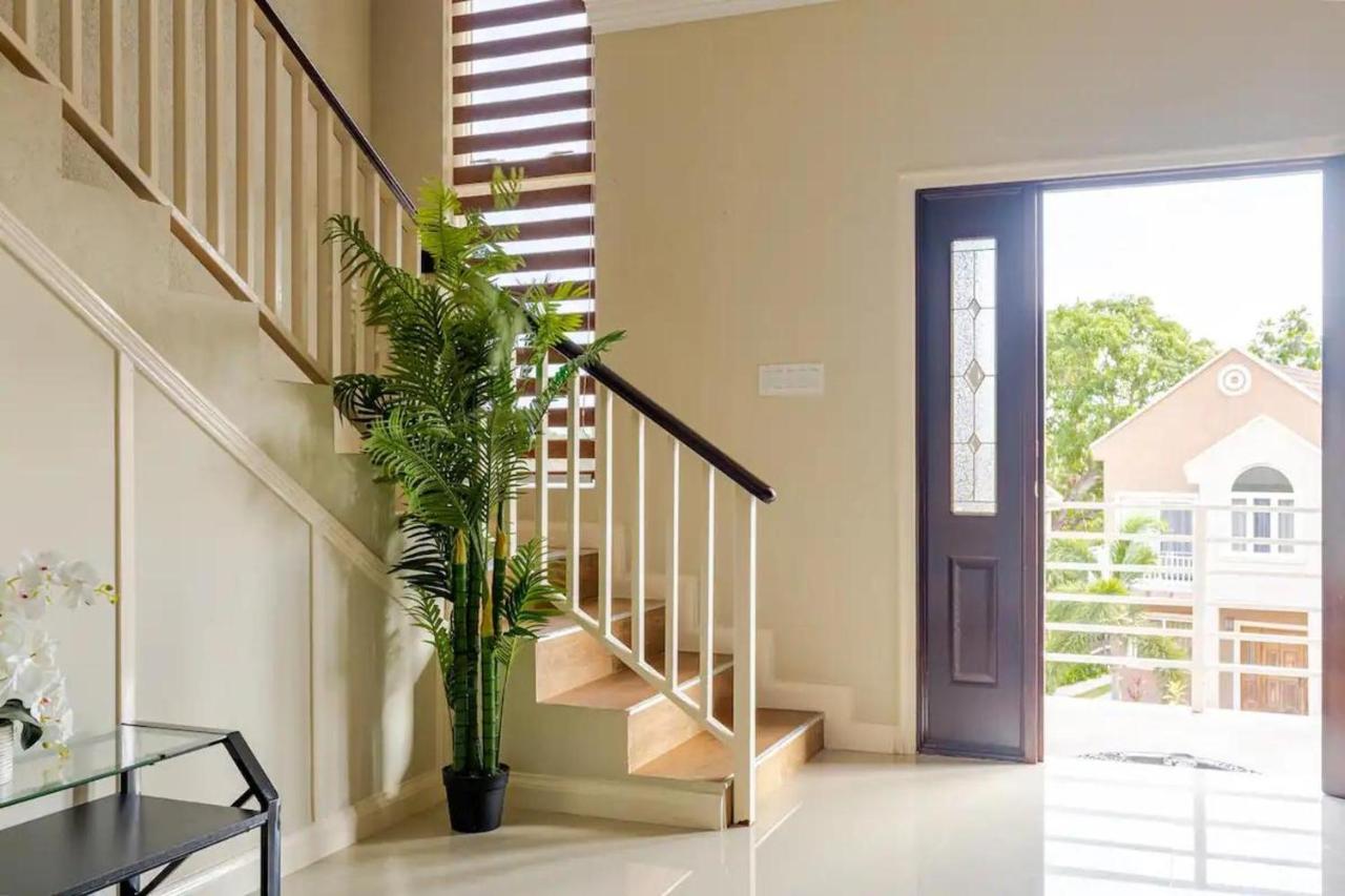 Modern 2br House w Pool and Sea View in Ocho Rios - 2