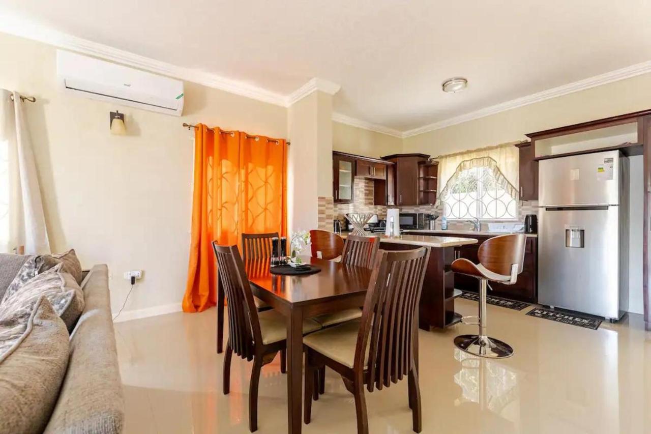 Modern 2br House w Pool and Sea View in Ocho Rios - 4