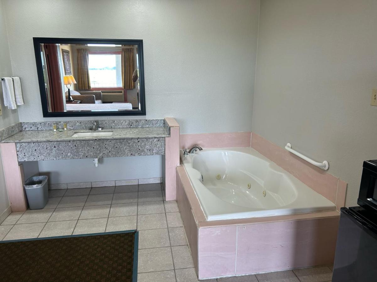 Eunice Inn — photo 3