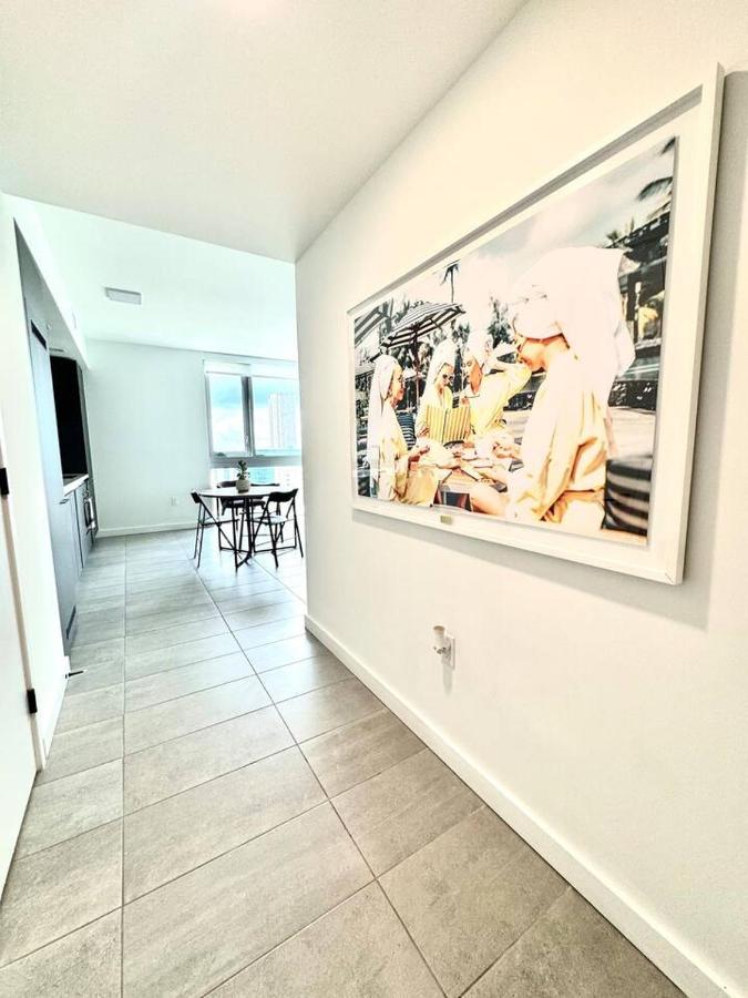 2 bedrooms Design Condo Downtown Miami Pool and Gym - 5