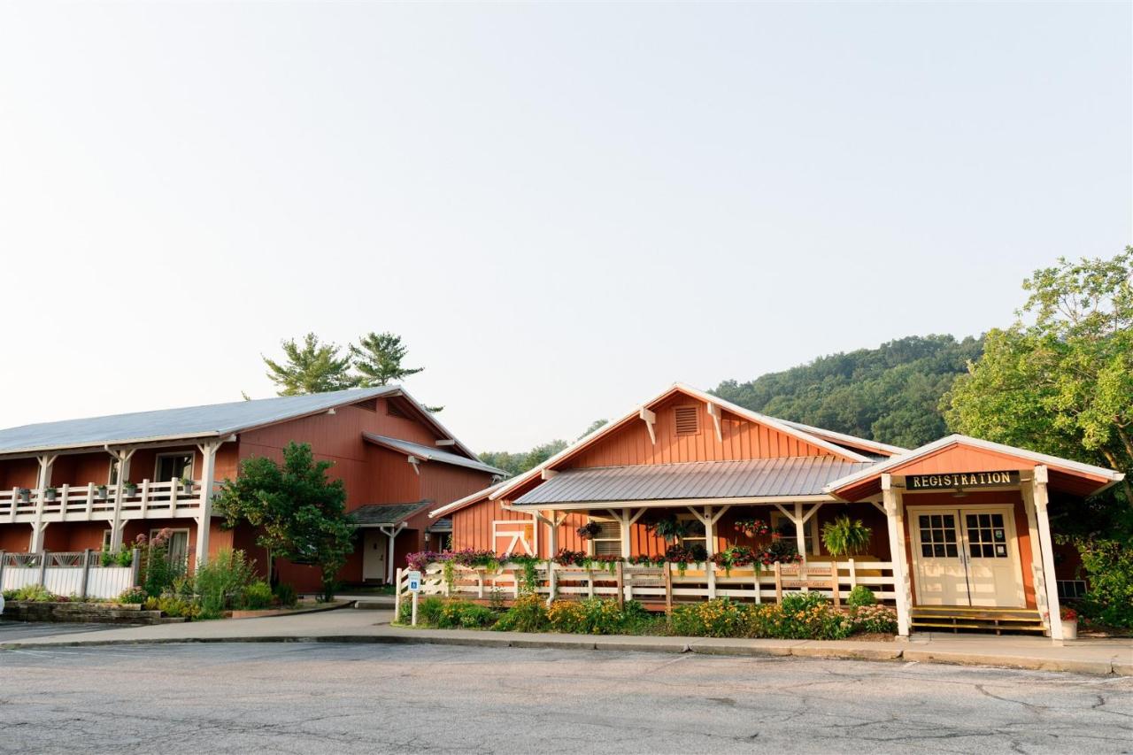 Brown County Inn — photo 9