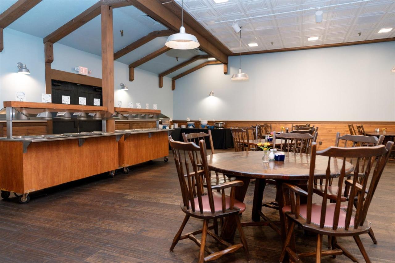Brown County Inn — photo 19