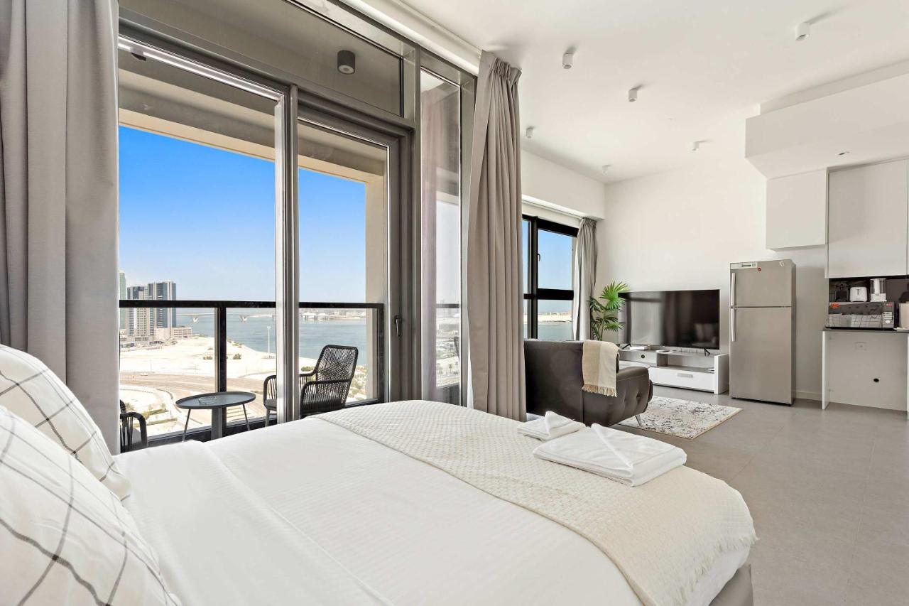 Silkhaus Vacation Homes Chic Studio with Private Beach in Pixel Tower - 2